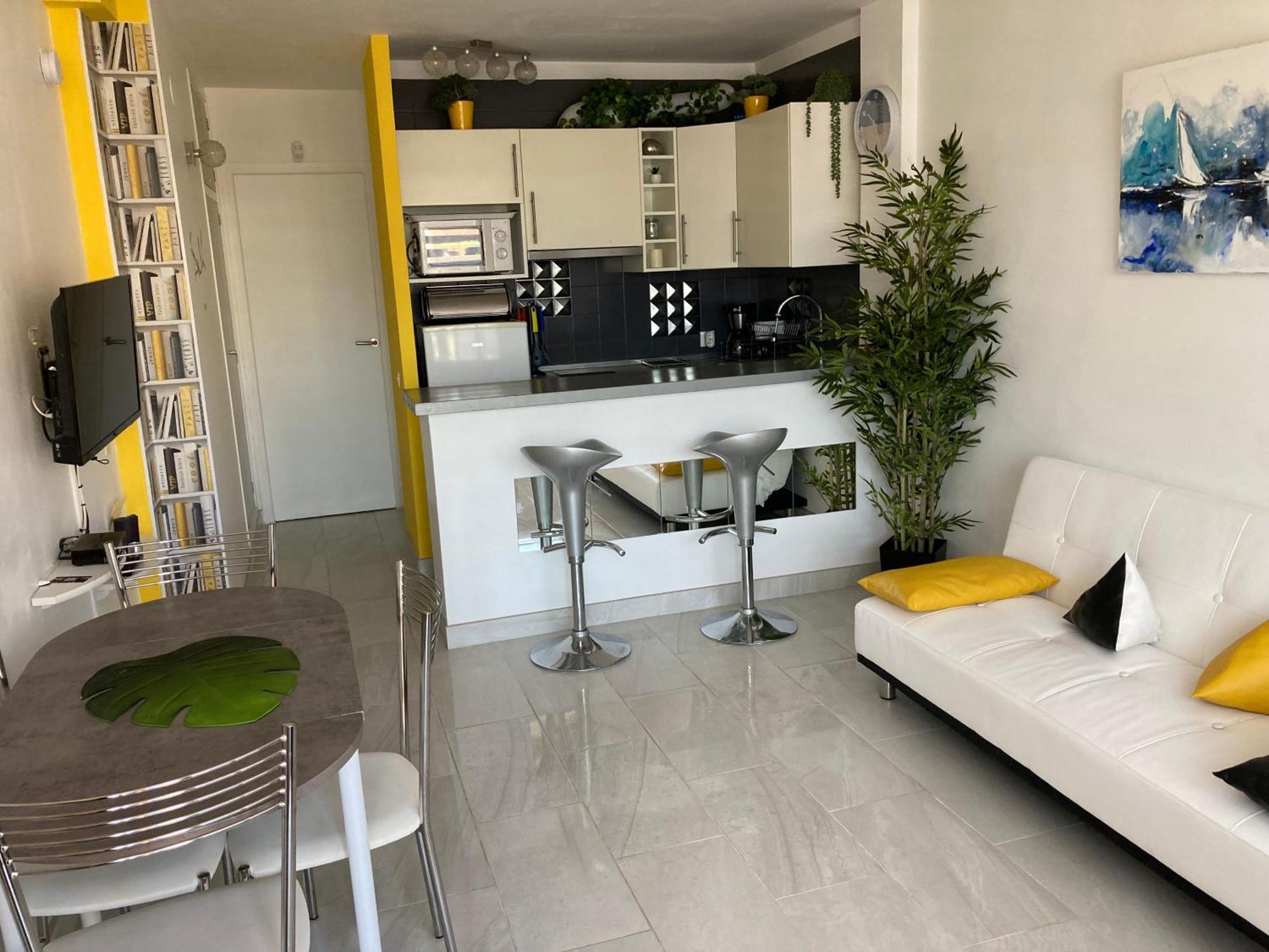 Tres Bel Appartement Entierement Renove 엠푸리아브라바 외부 사진